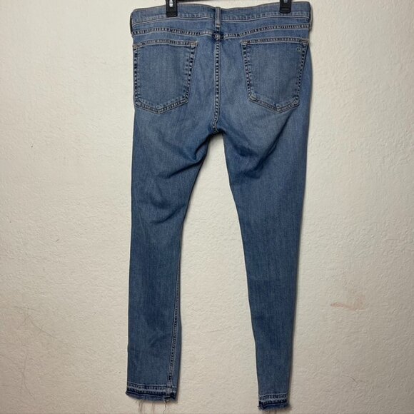 Rag & Bone Mid Rise Blown out Knee Straight Leg Raw Hem Jeans Size 31 - Picture 5 of 6